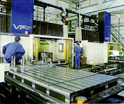 設備:大型MC五面加工機